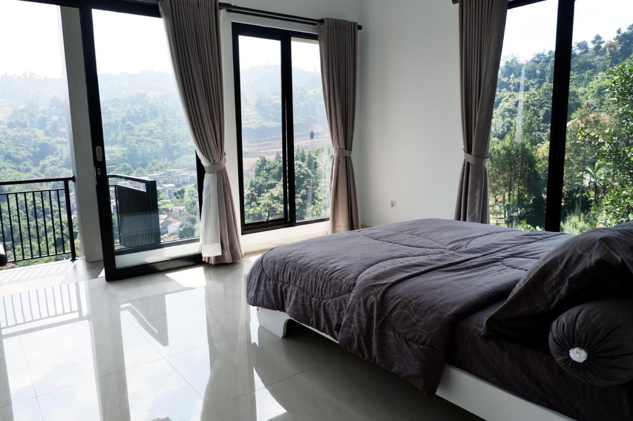 Moment Villa Lembang Kültér fotó